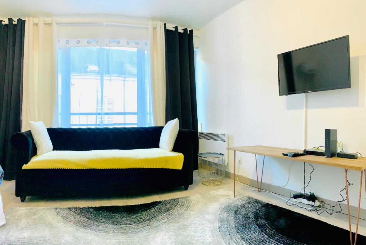 Appartement Cosy Tout Confort - Proche Gare & Centre Le Mans Buitenkant foto